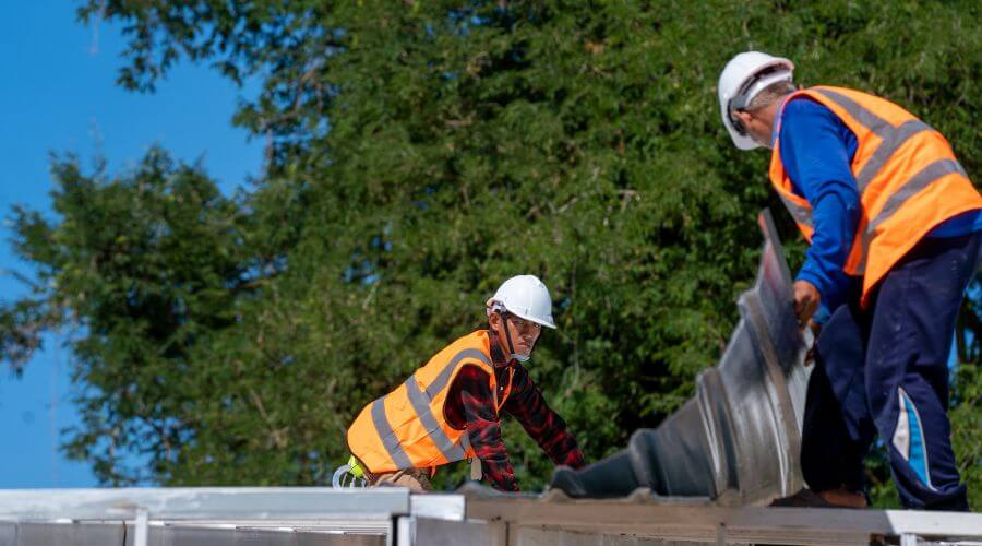 Reroofing in Montchanin, DE